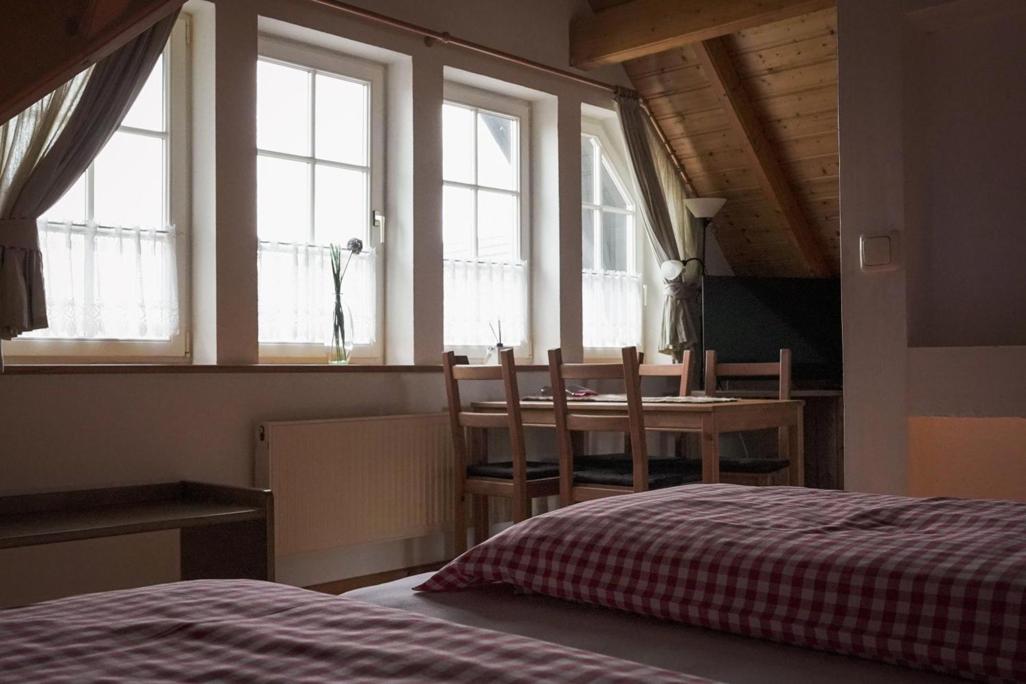 B&B Talstation Ferienwohnung Fuer 2 Personen Horselberg-Hainich Экстерьер фото