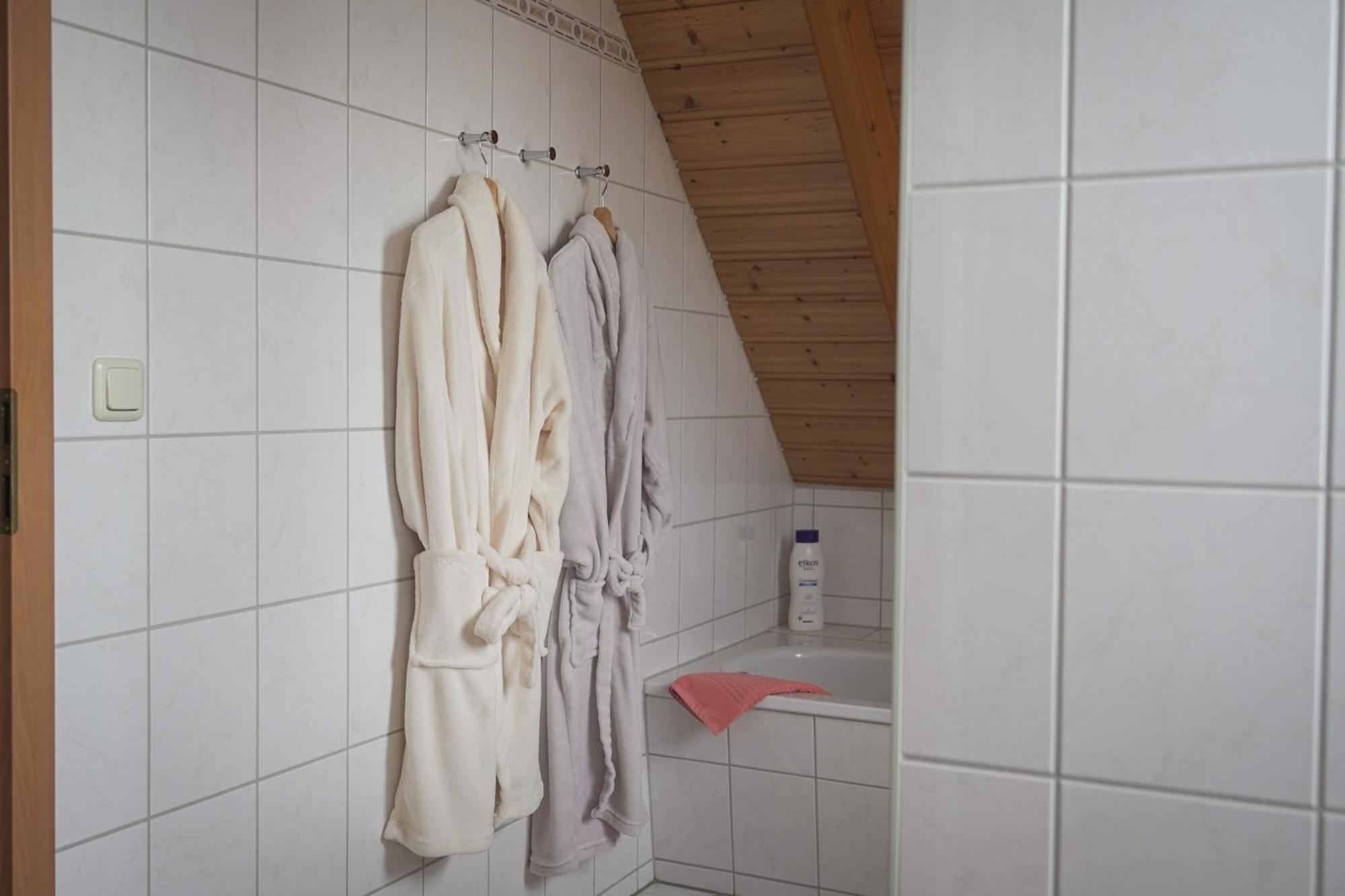 B&B Talstation Ferienwohnung Fuer 2 Personen Horselberg-Hainich Экстерьер фото